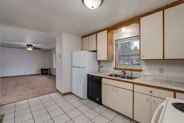 $125,000 | 117 Jay Street, Le Sueur, MN 56058
