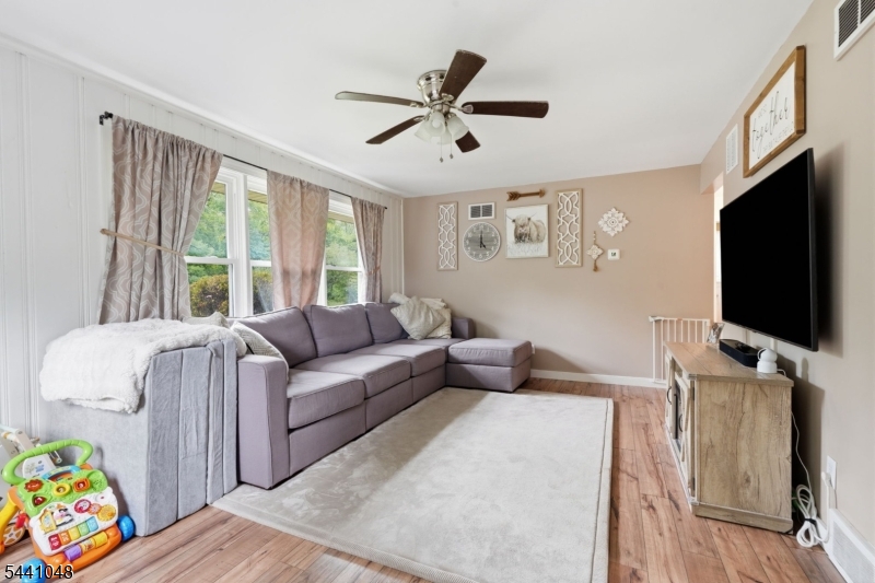 20 Poplar Road West Amwell, NJ 08551 - Photo 6 of 44