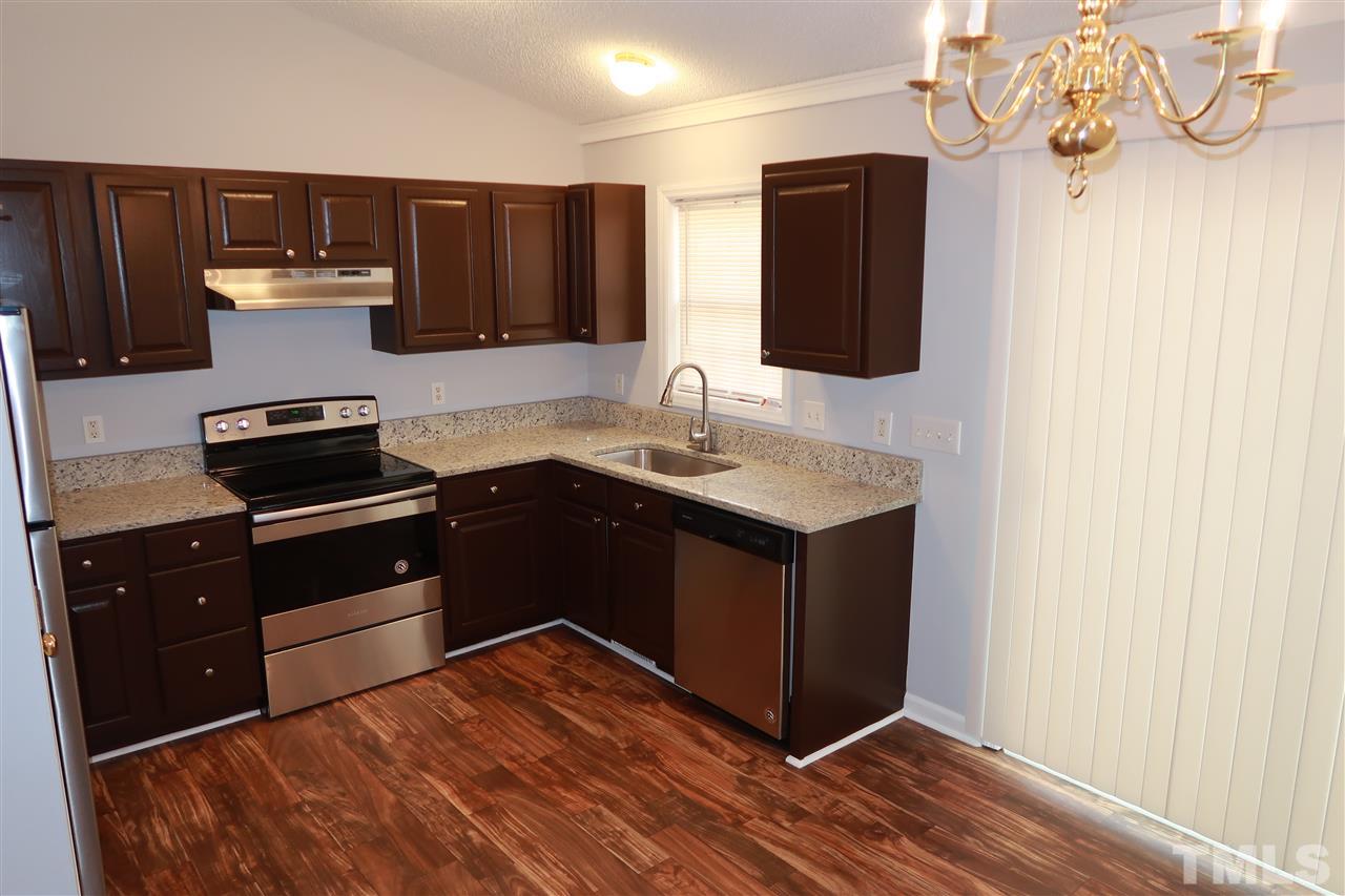 1124 Delham Road Knightdale, NC 27545 - Photo 8 of 27 Gallery Image 8