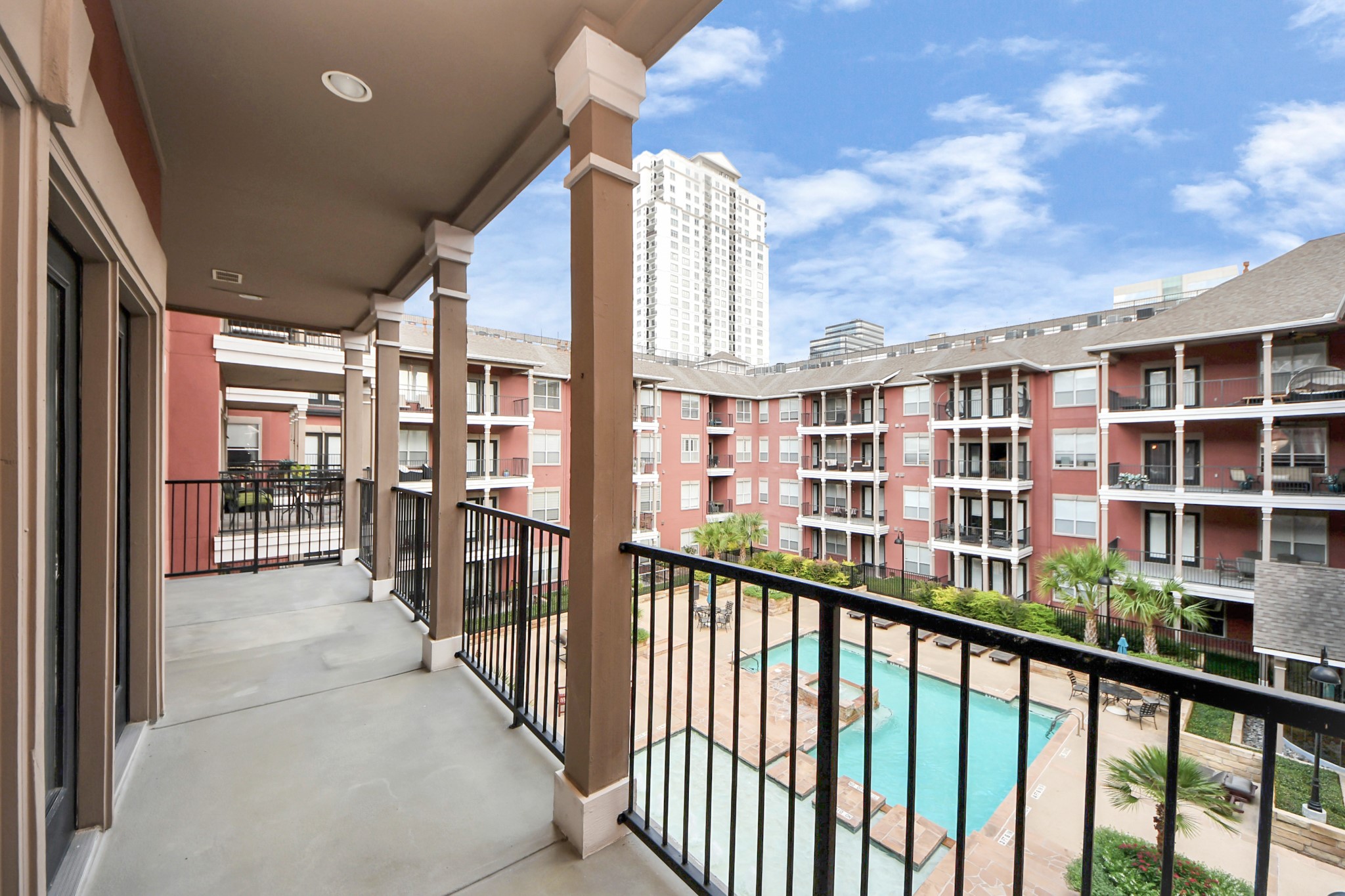 2400 McCue Road, Unit 333 Houston, TX 77056 - Photo 3 of 49 Pool-view condo with oversized balcony in the heart of the community