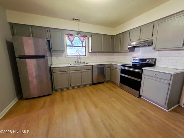 $1,450 | 1035 Spring Villa Drive, Jacksonville, NC 28540