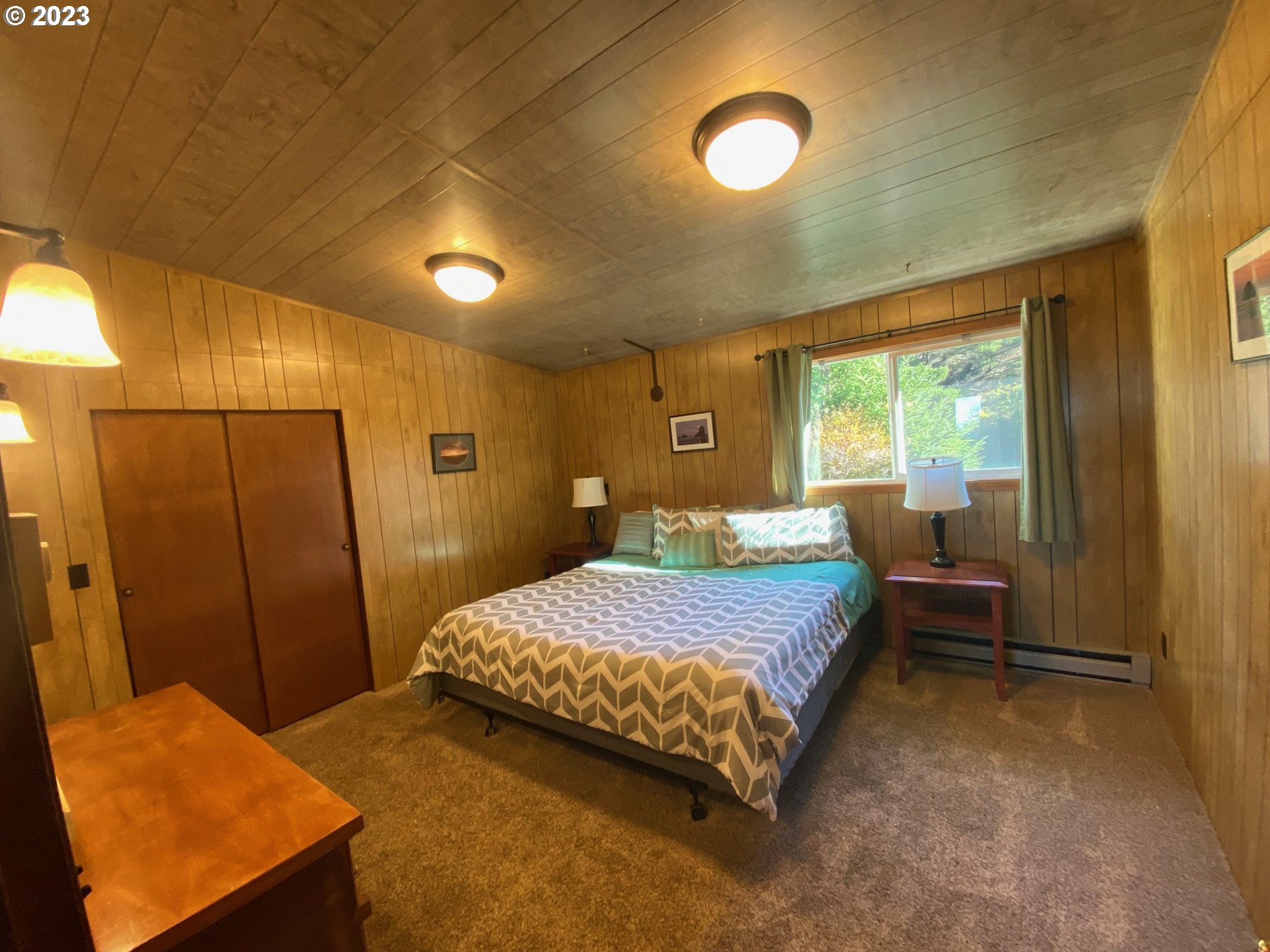 59547 Seven Devils Road Bandon, OR 97411 - Photo 31 of 48 Bedroom