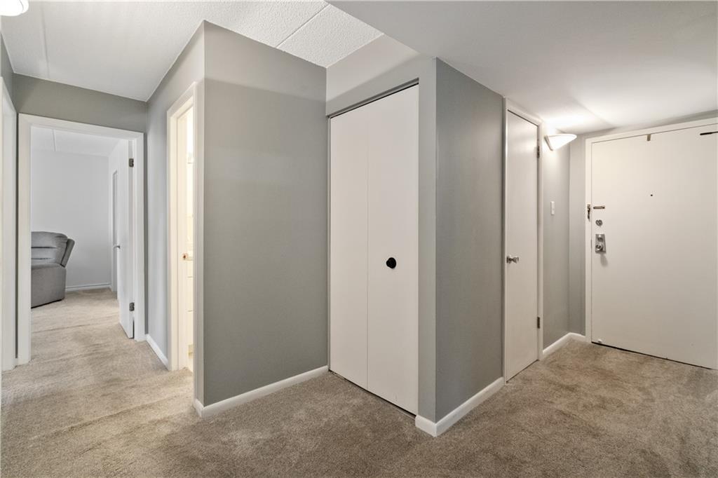 2120 Greentree Road, Unit 705E Pittsburgh, PA 15220 - Photo 14 of 27 Gallery Image 14