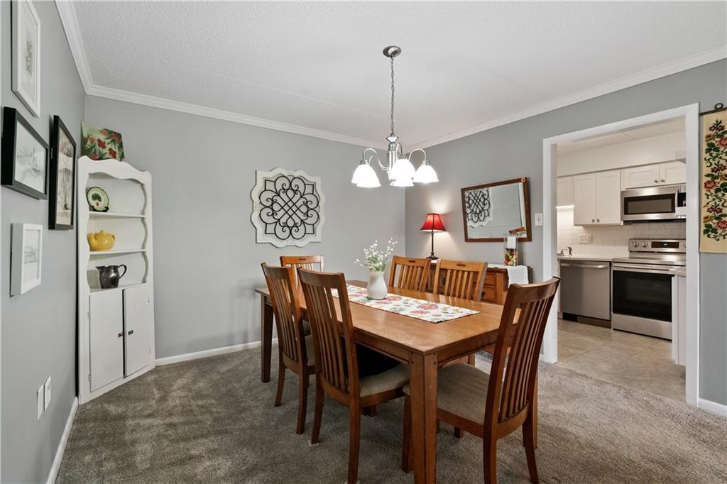 2120 Greentree Road, Unit 705E Pittsburgh, PA 15220 - Photo 6 of 27 Gallery Image 6