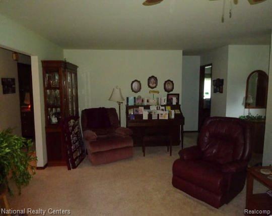 27125 Delos Road New Boston, MI 48164 - Photo 8 of 45 Gallery Image 8