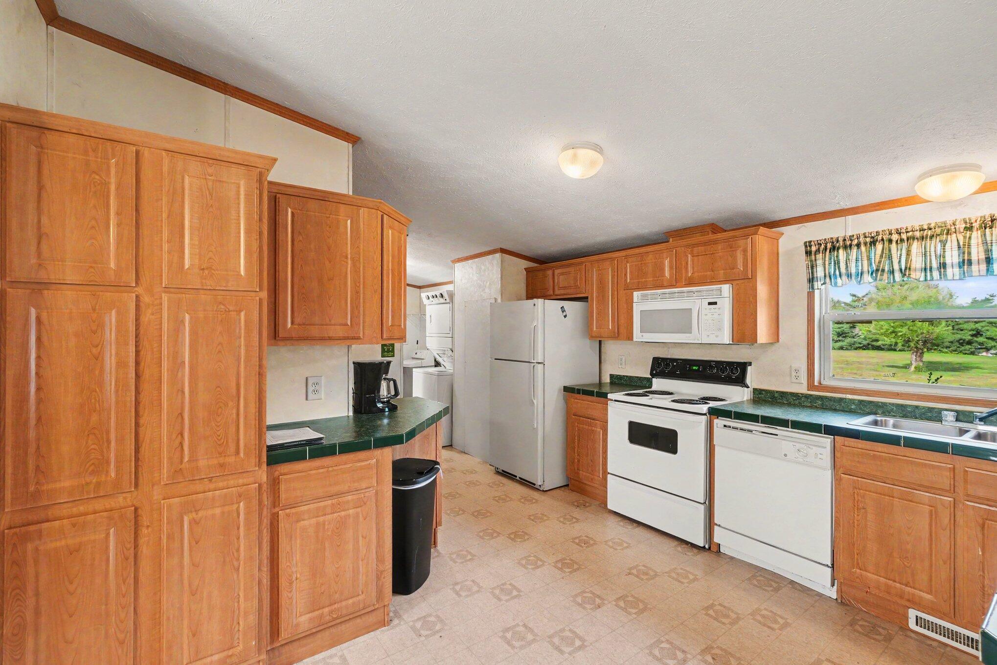 2060 Augusta-Minerva Road Augusta, KY 41002 - Photo 8 of 23 008_file_6545