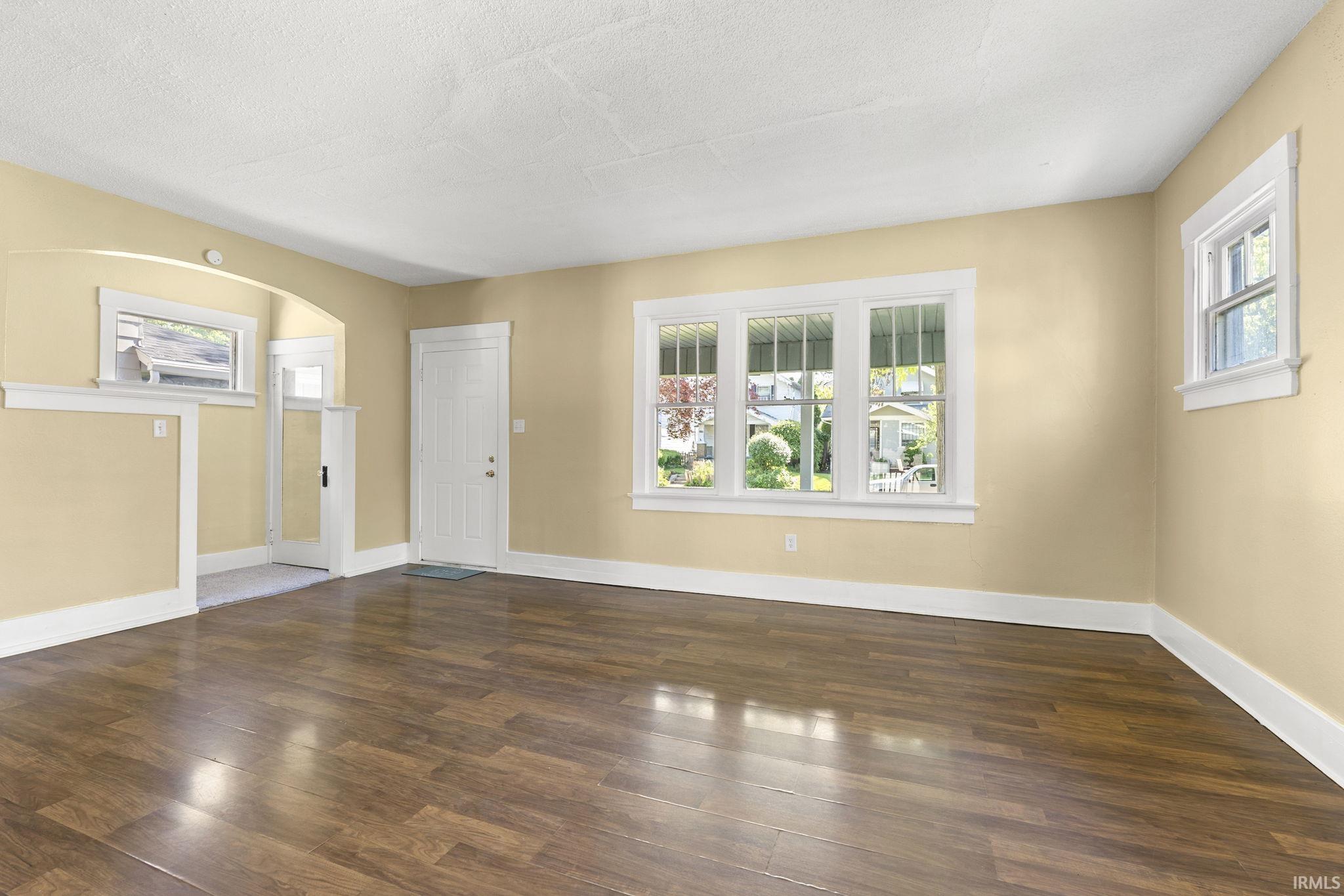 3130 Webster Street Fort Wayne, IN 46807 - Photo 7 of 32