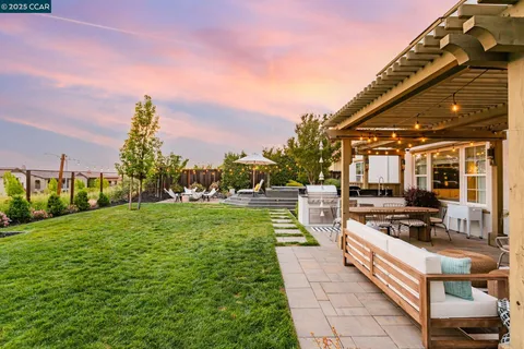 $2,995,000 | 5415 Belarus Street, Danville, CA 94506