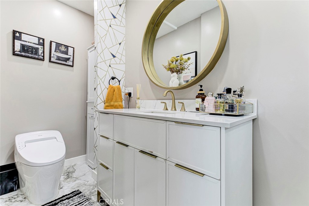 749 Stanford Road Burbank, CA 91504 - Photo 17 of 38