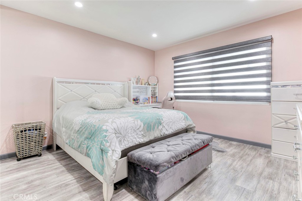 749 Stanford Road Burbank, CA 91504 - Photo 26 of 38