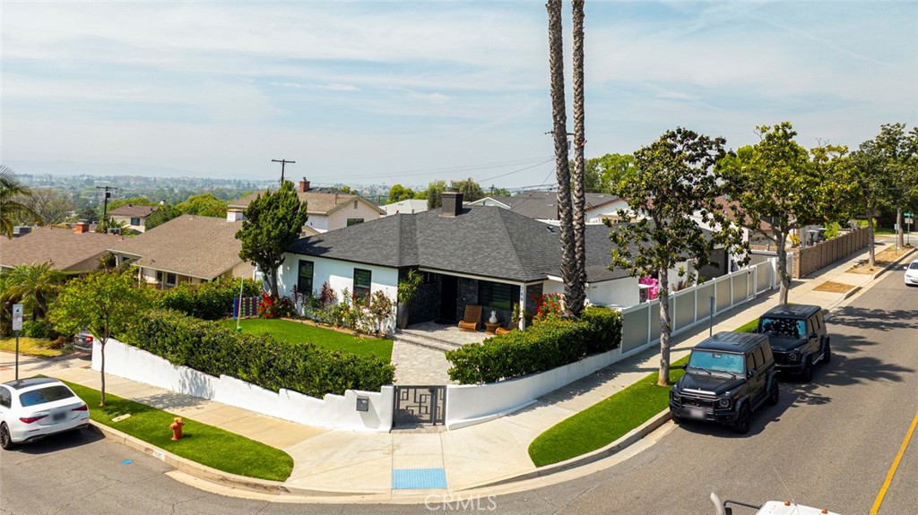 749 Stanford Road Burbank, CA 91504 - Photo 33 of 38