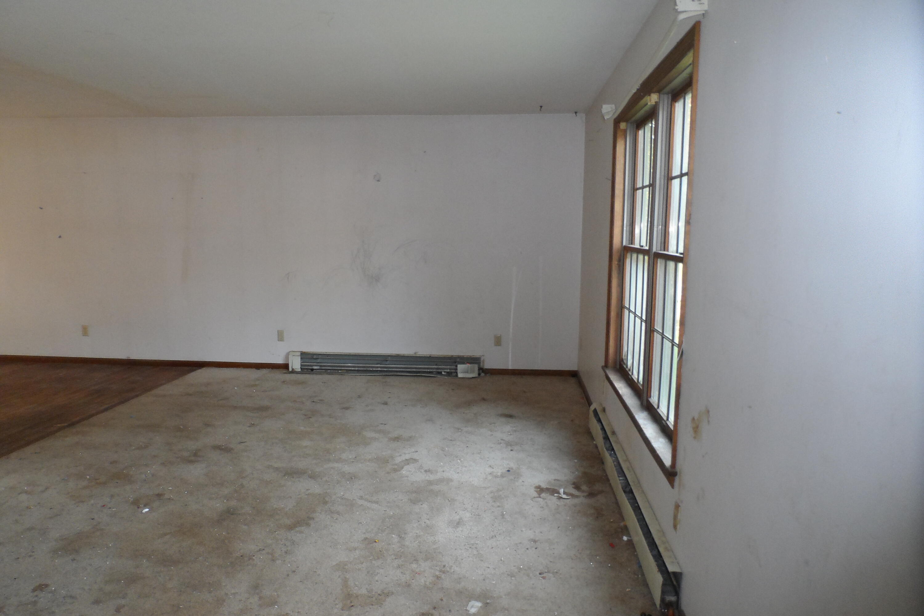 643 Salmon River Road Plattsburgh, NY 12901 - Photo 2 of 14 Gallery Image 2