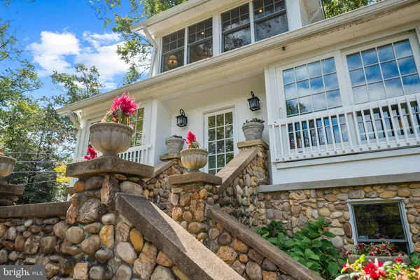 $1,875,000 | 702 Sligo Creek Parkway, Takoma Park, MD 20912
