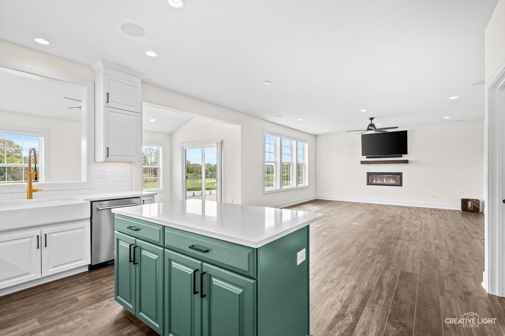 3527 South Riding Ridge Elgin, IL 60124 - Photo 21 of 70 Gallery Image 21
