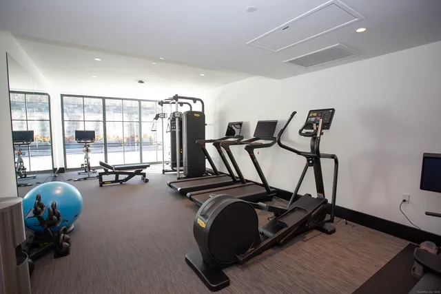 $7,500 | 41 Richmondville Avenue, Unit 209, Westport, CT 06880