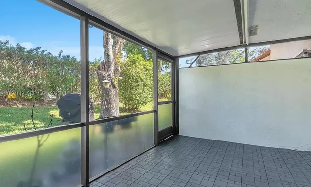 $534,900 | 6850 Northwest 2nd Avenue, Unit 34, Boca Raton, FL 33487