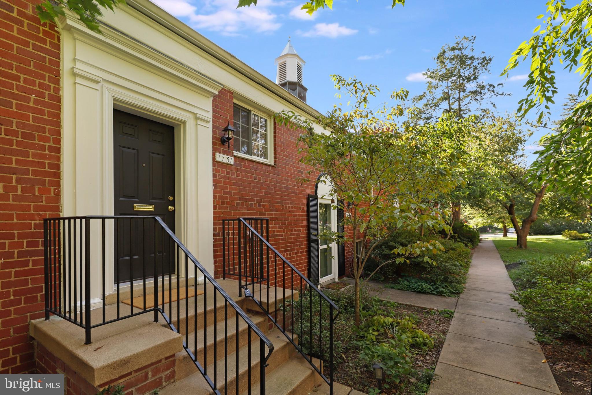 1731 Preston Road, Unit 960 Alexandria, VA 22302 - Photo 1 of 17