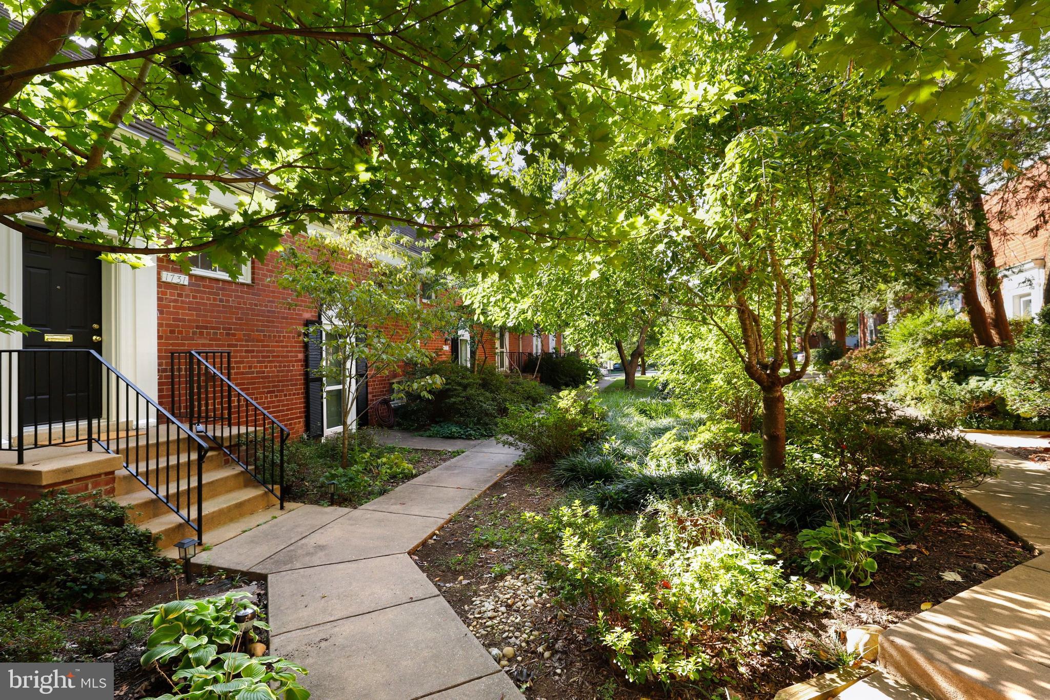 1731 Preston Road, Unit 960 Alexandria, VA 22302 - Photo 3 of 17