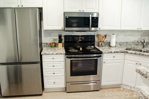 $2,200 | 4564 Antelope Lane, Charlotte, NC 28269