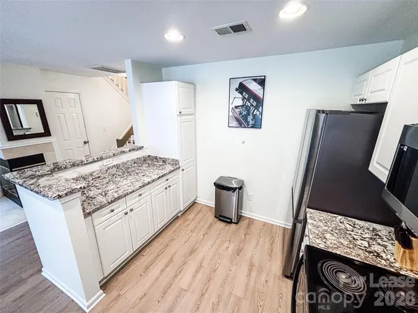 $2,200 | 4564 Antelope Lane, Charlotte, NC 28269