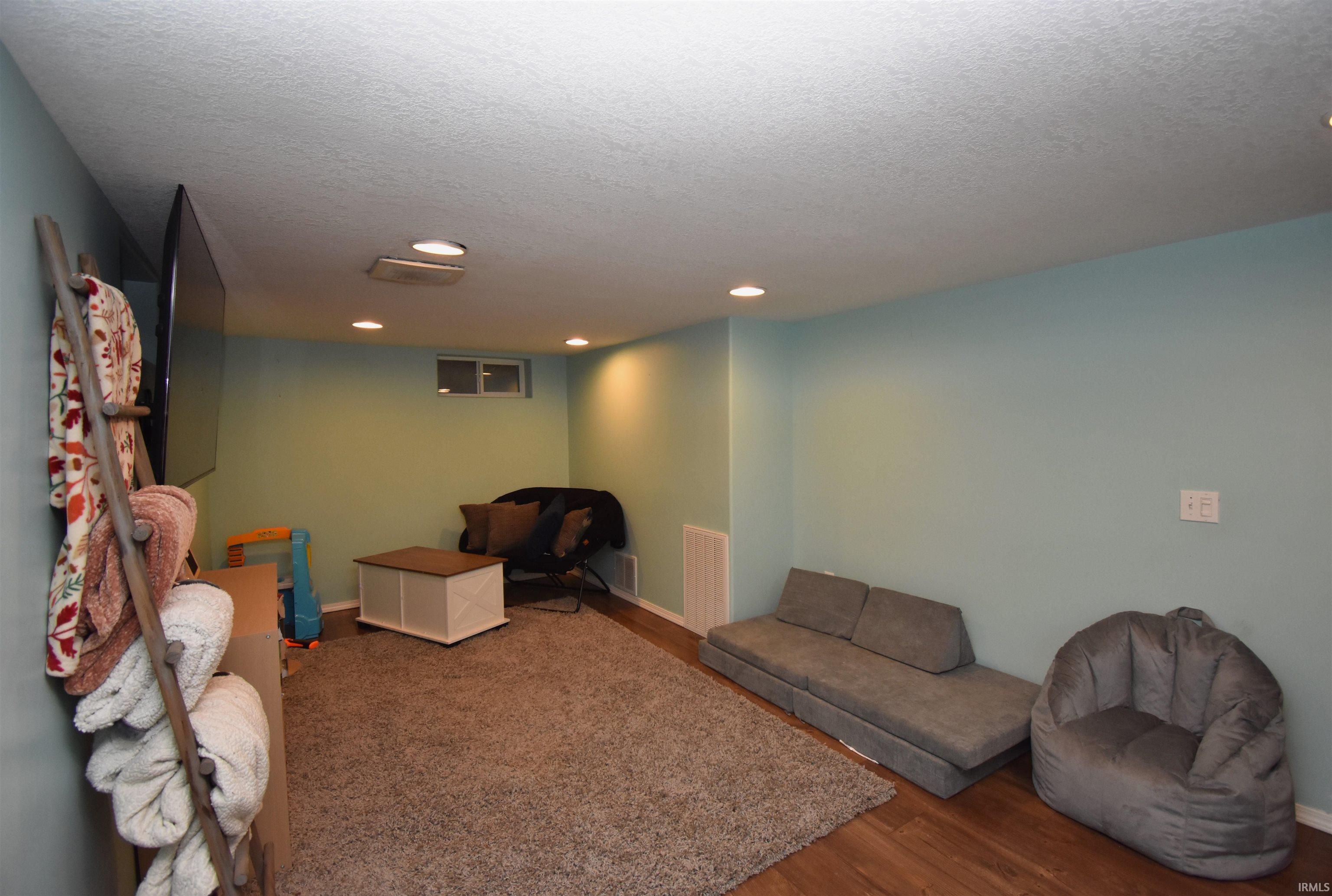 223 West 11th Street Rochester, IN 46975 - Photo 18 of 24