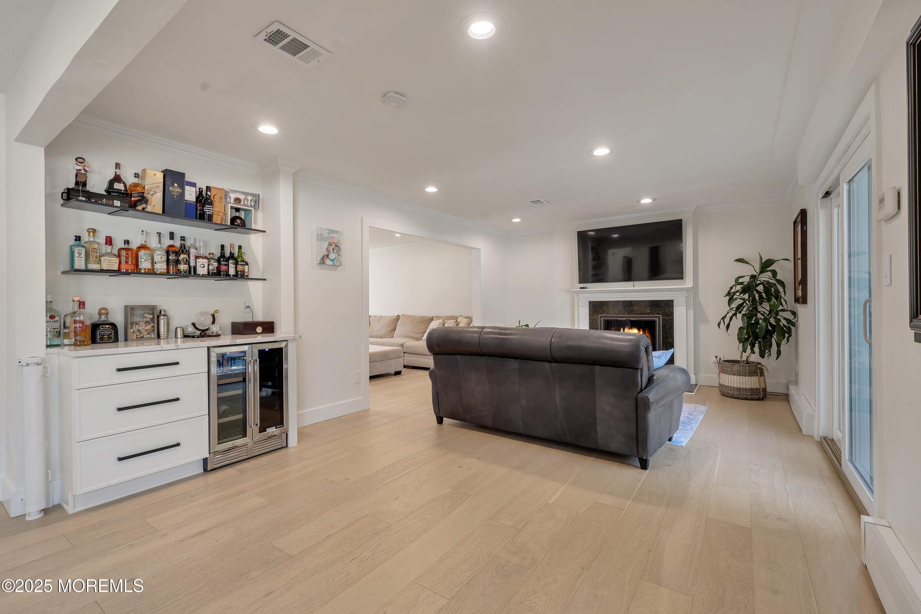 18 Rowena Road Manalapan, NJ 07726 - Photo 12 of 42 DSC08644