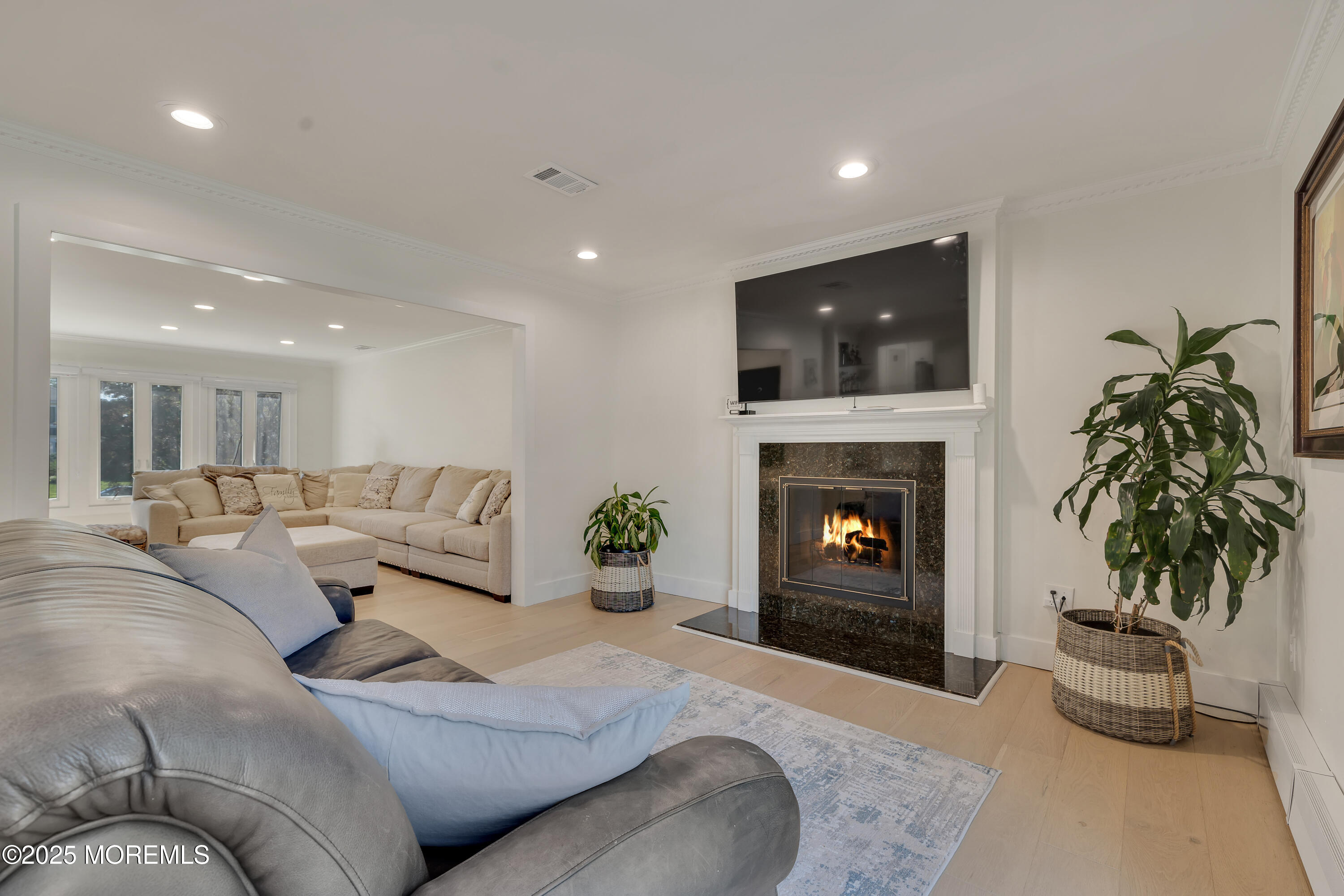 18 Rowena Road Manalapan, NJ 07726 - Photo 10 of 42 DSC08639