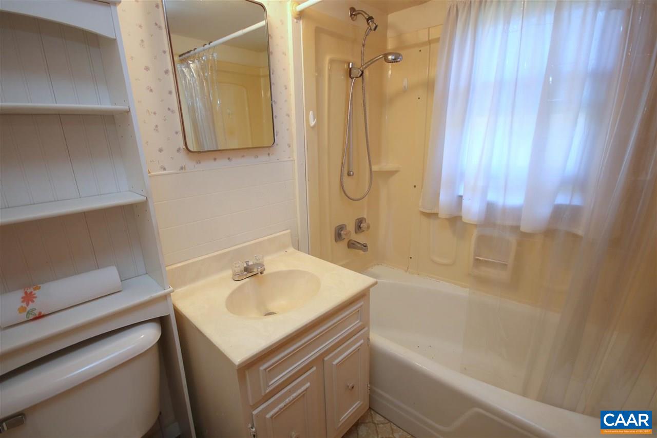 3828 Etlan Road Etlan, VA 22719 - Photo 11 of 44 Gallery Image 11