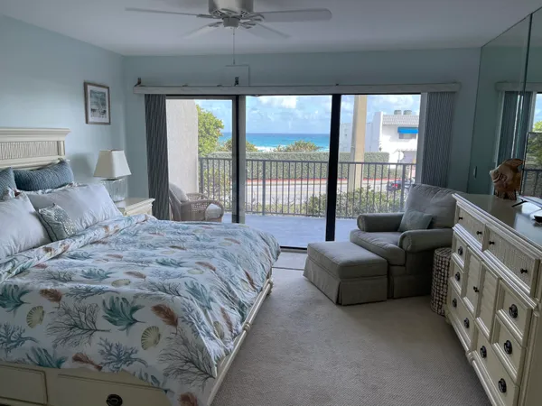 $4,000 | 1055 Ocean Drive, Unit 202, Juno Beach, FL 33408