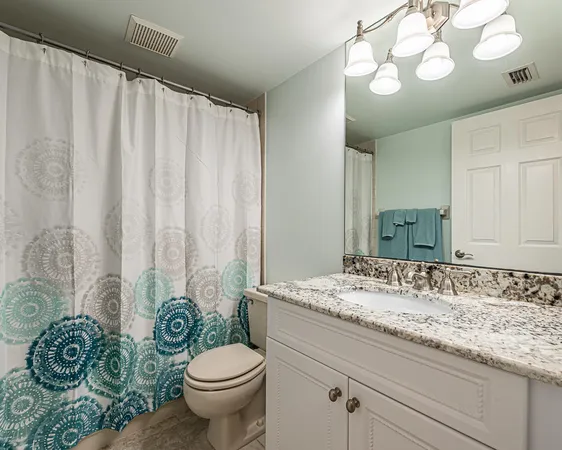 $4,000 | 1055 Ocean Drive, Unit 202, Juno Beach, FL 33408