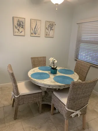 $4,000 | 1055 Ocean Drive, Unit 202, Juno Beach, FL 33408