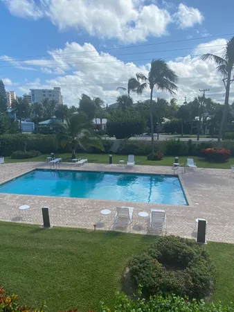 $4,000 | 1055 Ocean Drive, Unit 202, Juno Beach, FL 33408