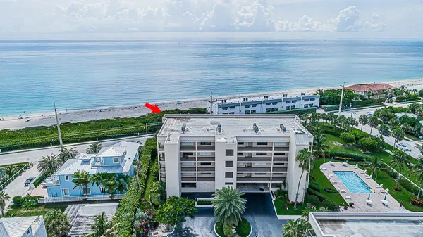 $4,000 | 1055 Ocean Drive, Unit 202, Juno Beach, FL 33408