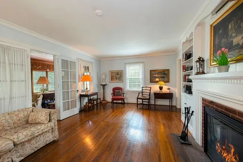 $465,000 | 1064 Springfield Avenue, Deerfield, IL 60015