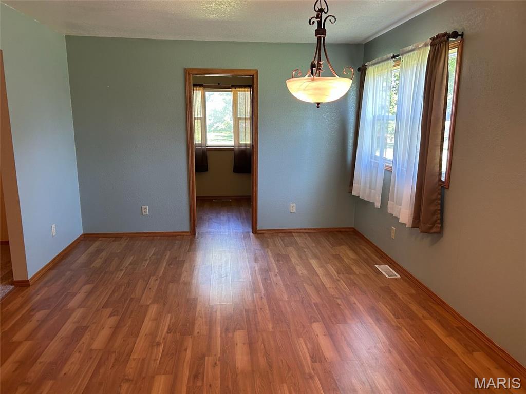 519 South Madison Street Ramsey, IL 62080 - Photo 8 of 23