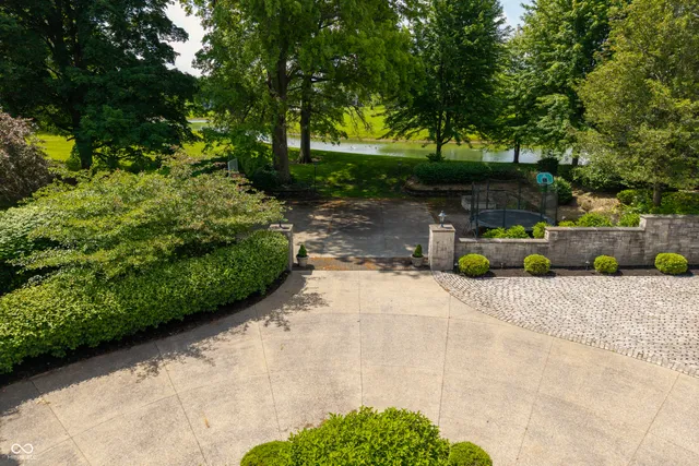 $1,299,000 | 4601 West Legacy Drive, Muncie, IN 47304