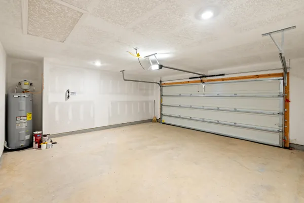 a view of a closet area