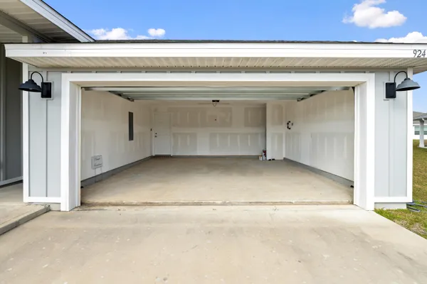 a view of empty room