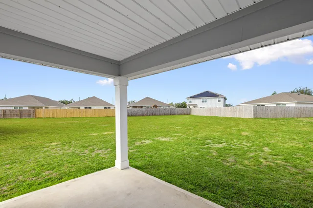 $1,995 | 924 Sandbar Loop, Crestview, FL 32539