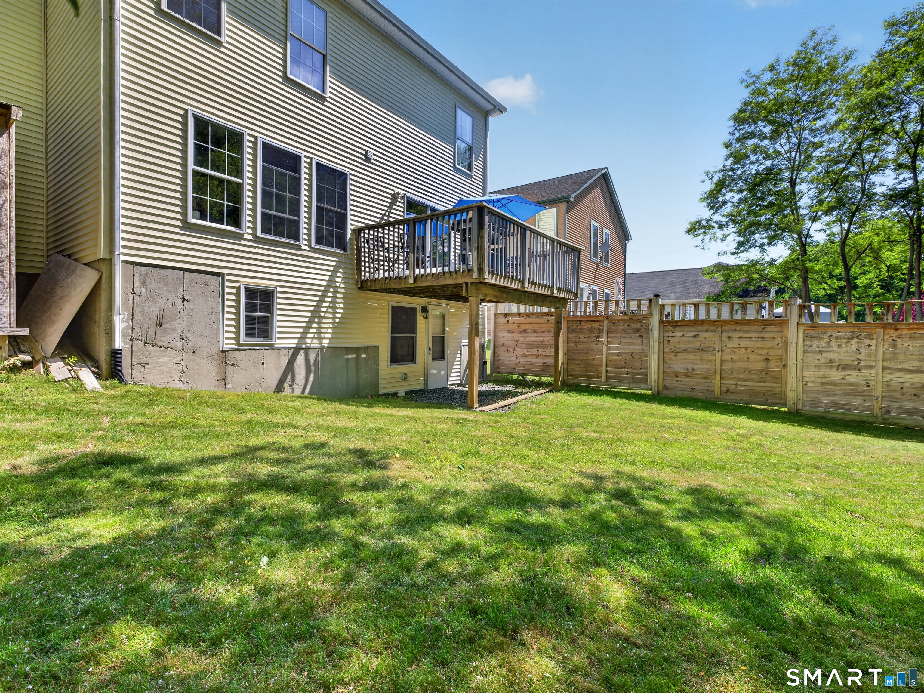 5 Grove Avenue Groton, CT 06340 - Photo 33 of 40