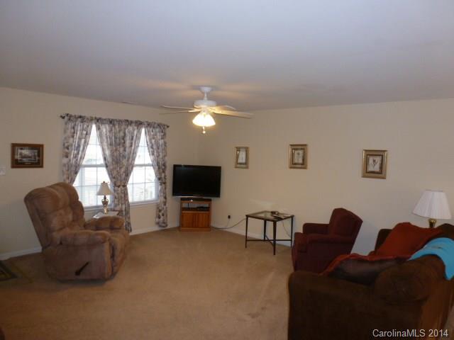 3065 Georgetown Road, Unit 126 Lancaster, SC 29720 - Photo 5 of 16 Gallery Image 5