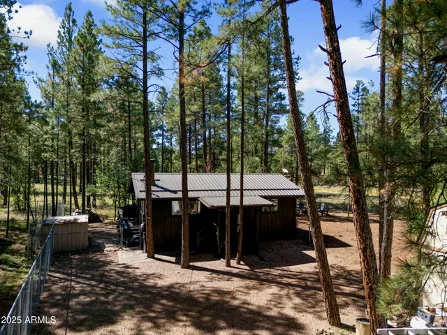 a view of a outdoor space