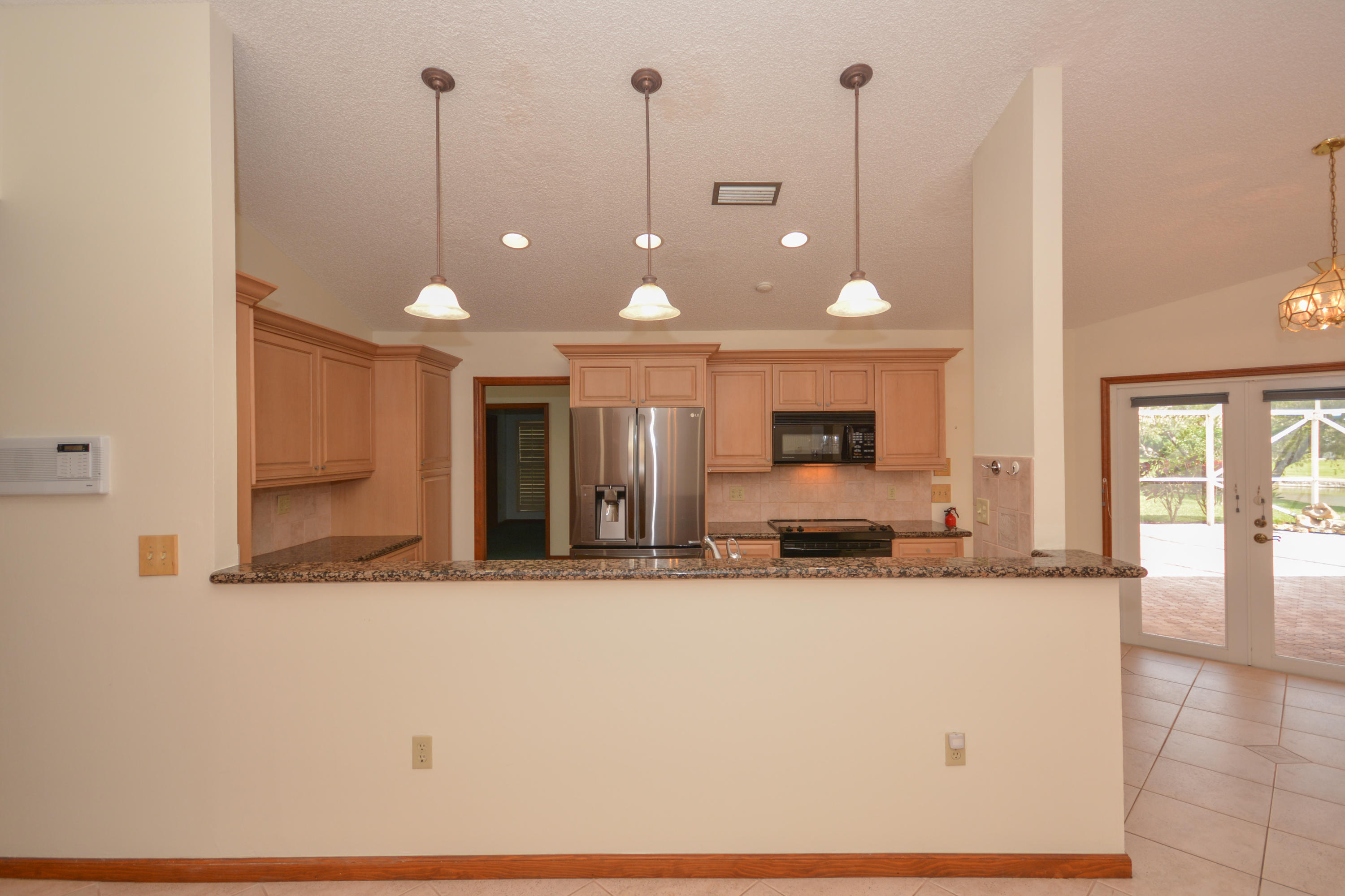 10416 Bow Court Boca Raton, FL 33498 - Photo 10 of 48 Open kitchen
