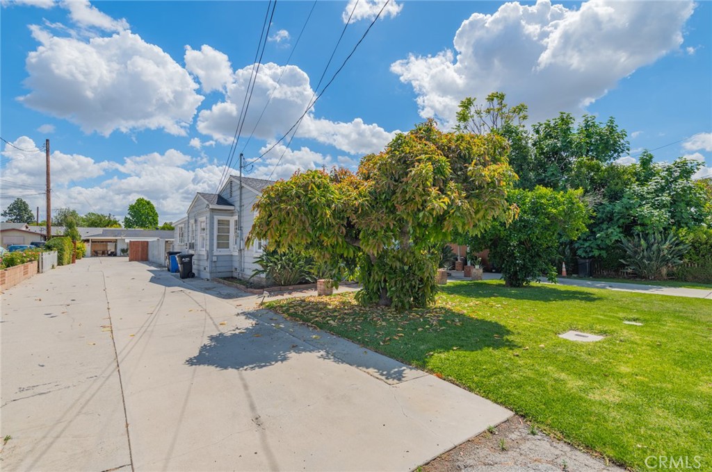 5122 Halifax Road Temple City, CA 91780 - Photo 4 of 46