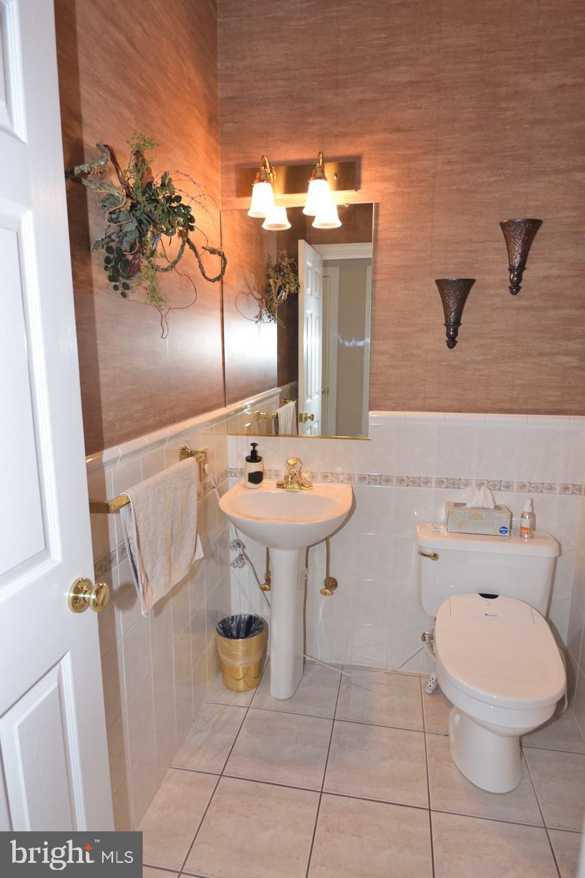 3201 Regency Drive Sinking Spring, PA 19608 - Photo 34 of 55