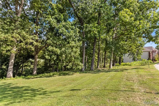 $249,000 | 1094 Whitmoor Drive, Weldon Spring, MO 63304