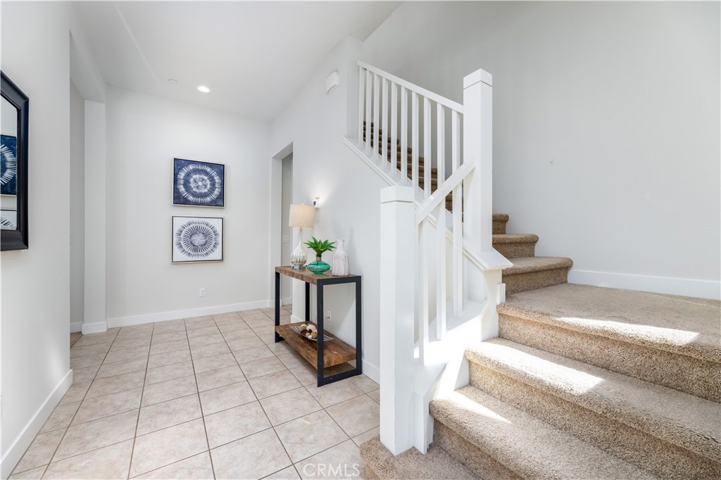 126 Interval Irvine, CA 92618 - Photo 2 of 47 a view of entryway and hall