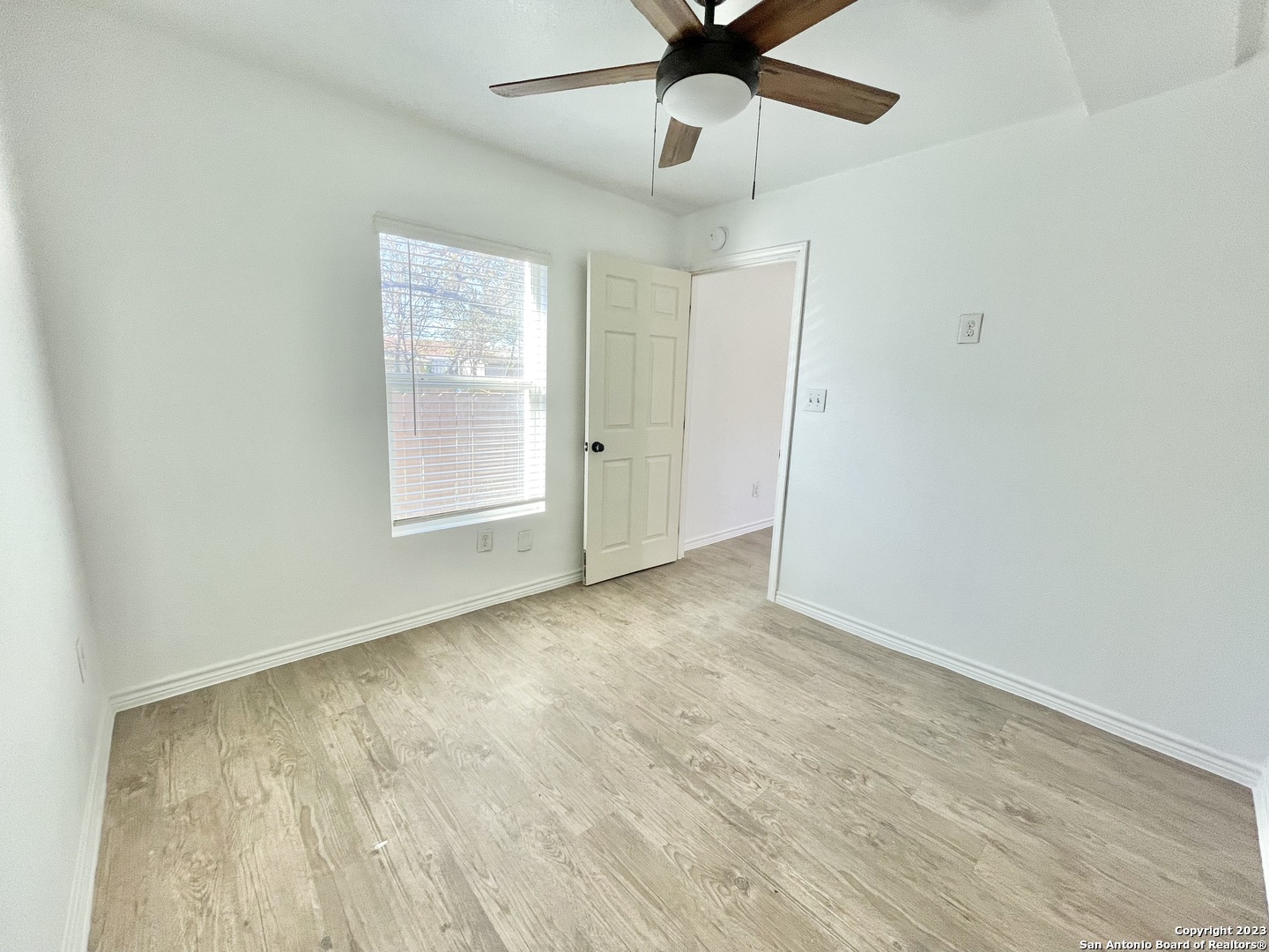 1033 Rivas Street, Unit 301 San Antonio, TX 78207 - Photo 6 of 11