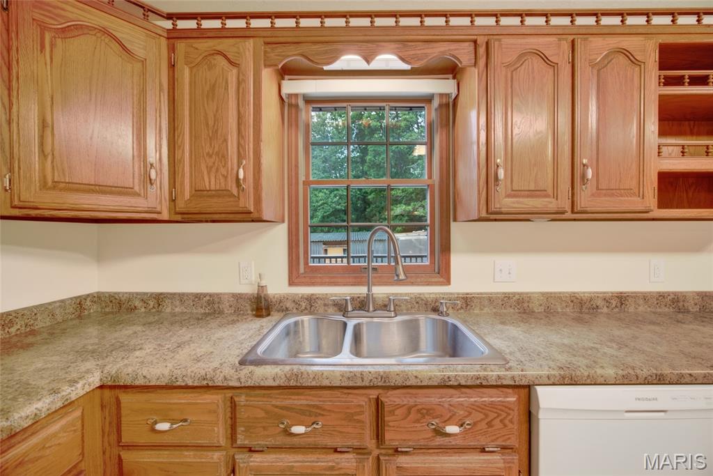 22774 Gardner Road Lebanon, MO 65536 - Photo 20 of 61
