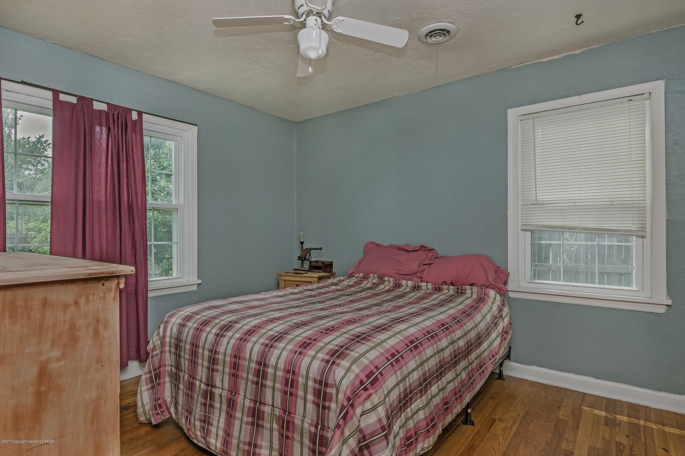 4803 Southwest 15th Avenue Amarillo, TX 79106 - Photo 13 of 18 013_2nd Bedroom_